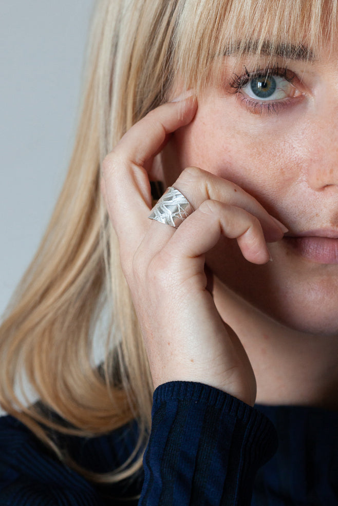 Bague large Paysage en Argent