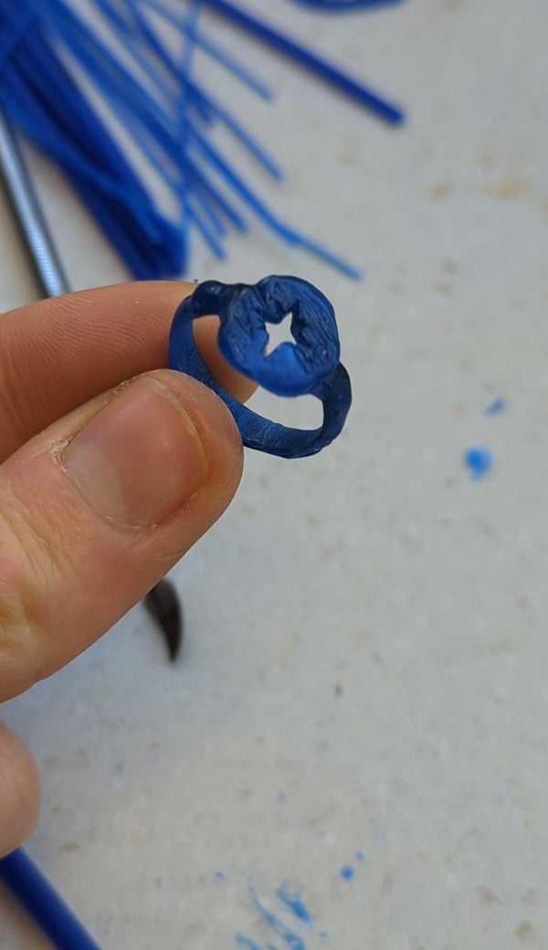 Atelier bague en bronze cire perdue